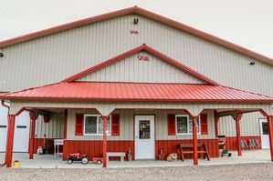6 Steve  Michelle Bearrows Storage 14051 Rockford Clay Autumn Red 72 x 104 x 18 24 x 12 x 8  24 in Overhang Porch