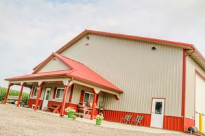 7 Steve  Michelle Bearrows Storage 14051 Rockford Clay Autumn Red 72 x 104 x 18 24 x 12 x 8  24 in Overhang Porch
