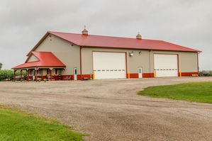 2 Steve  Michelle Bearrows Storage 14051 Rockford Clay Autumn Red 72 x 104 x 18 24 x 12 x 8  24 in Overhang Porch Great Pic
